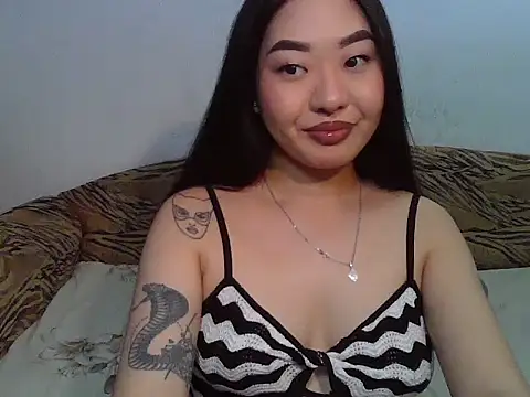 Snapshot of Aleksa_Blackdream chatting on 6, 11, 2025 Aleksa Blackdream online show from 6, 11, 2025