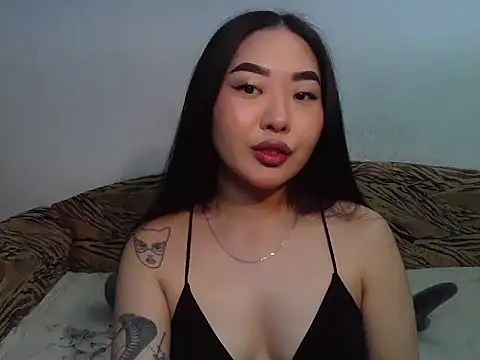 Snapshot of Aleksa_Blackdream chatting on 10, 11, 2025 Aleksa Blackdream online show from 10, 11, 2025