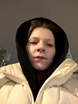 MaryHiggins online show from 27, 11, 2025