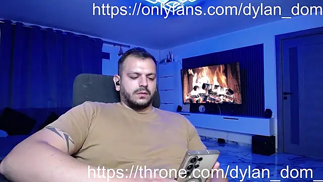 dyllan dom  online show from 25, 5, 2026