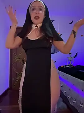 Snapshot of redheaddoll22 chatting on 1, 11, 2025 redheaddoll22 online show from 1, 11, 2025