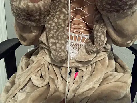 RylHoneyy online show from 13, 1, 2025