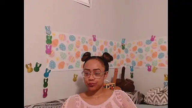 RylHoneyy online show from 28, 3, 2026