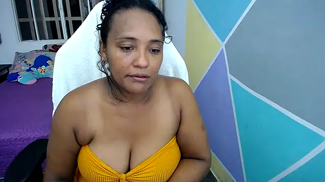Snapshot of marysol83 chatting on 11, 1, 2025 marysol83 online show from 11, 1, 2025