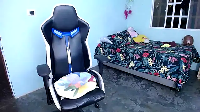 Snapshot of marysol83 chatting on 3, 12, 2025 marysol83 online show from 3, 12, 2025