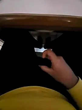 vansh1802 online show from 6, 1, 2025