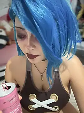 Snapshot of seraphine23 chatting on 4, 12, 2024 seraphine23 online show from 4, 12, 2024