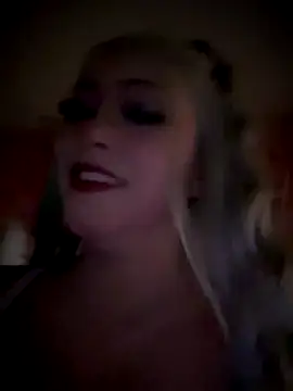 Snapshot of seraphine23 chatting on 21, 11, 2025 seraphine23 online show from 21, 11, 2025