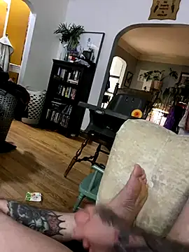 Snapshot of grizzlybearcody chatting on 21, 11, 2025 grizzlybearcody online show from 21, 11, 2025