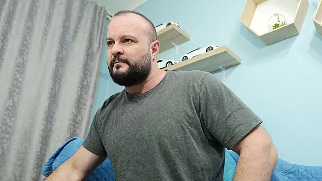 Snapshot of Muscle_Bear chatting on 3, 2, 2025 Muscle Bear online show from 3, 2, 2025