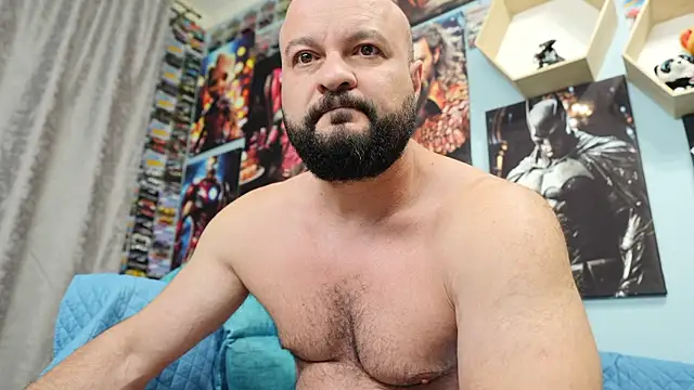 Snapshot of Muscle_Bear chatting on 10, 9, 2025 Muscle Bear online show from 10, 9, 2025