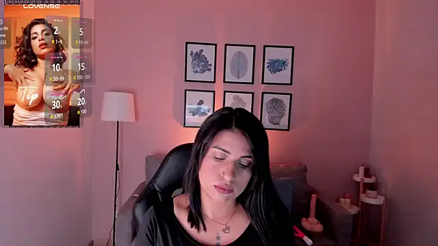 Galilea Fox online show from 4, 12, 2025