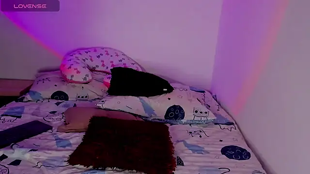 Snapshot of Abby_Saenz01 chatting on 20, 12, 2024 Abby Saenz01 online show from 20, 12, 2024