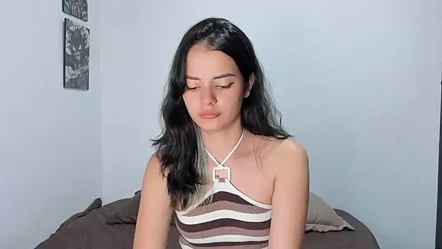 Snapshot of Abby_Saenz01 chatting on 19, 11, 2025 Abby Saenz01 online show from 19, 11, 2025