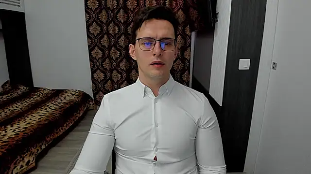 Snapshot of sexxymuscles4u chatting on 10, 3, 2025 sexxymuscles4u online show from 10, 3, 2025