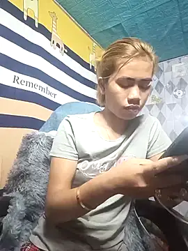 Snapshot of Cutie_body11 chatting on 13, 12, 2024 Cutie body11 online show from 13, 12, 2024