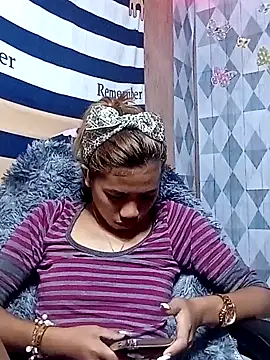 Snapshot of Cutie_body11 chatting on 16, 1, 2025 Cutie body11 online show from 16, 1, 2025