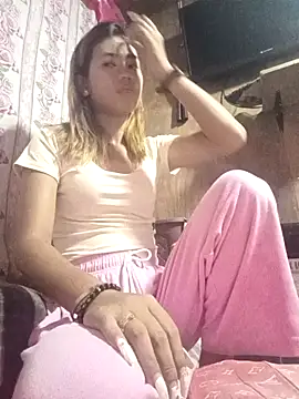 Snapshot of Cutie_body11 chatting on 8, 2, 2025 Cutie body11 online show from 8, 2, 2025