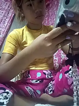 Cutie body11 online show from 13, 2, 2025