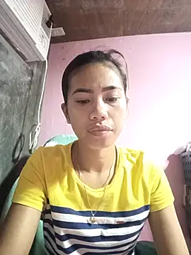 Snapshot of Cutie_body11 chatting on 27, 10, 2025 Cutie body11 online show from 27, 10, 2025