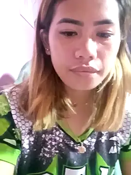 Snapshot of Cutie_body11 chatting on 16, 11, 2025 Cutie body11 online show from 16, 11, 2025