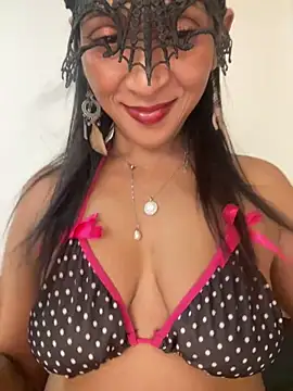 Snapshot of naughtyjaanu chatting on 23, 10, 2025 naughtyjaanu online show from 23, 10, 2025