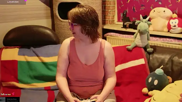 Snapshot of GamerGirl_Eve chatting on 20, 2, 2026 GamerGirl Eve online show from 20, 2, 2026