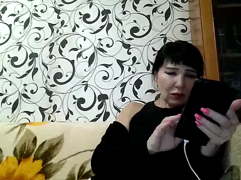 Snapshot of JeaneDavis chatting on 12, 11, 2025 JeaneDavis online show from 12, 11, 2025