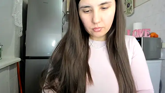 MiaMarrone online show from 13, 1, 2026