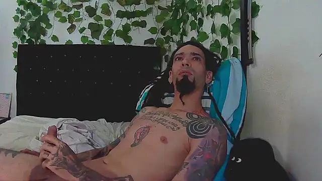 caribbeanlover1 online show from 15, 12, 2025