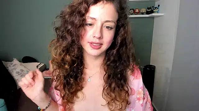 Cassandra Caiin online show from 9, 12, 2024