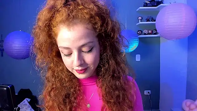 Cassandra Caiin online show from 3, 1, 2025