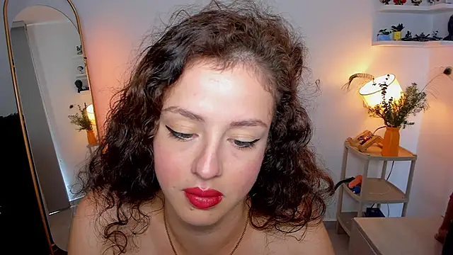 Cassandra Caiin online show from 4, 11, 2025