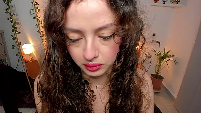 Cassandra Caiin online show from 24, 6, 2026