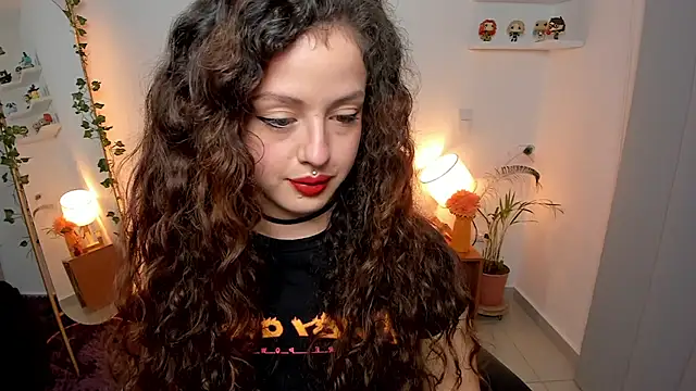 Cassandra Caiin online show from 5, 7, 2026