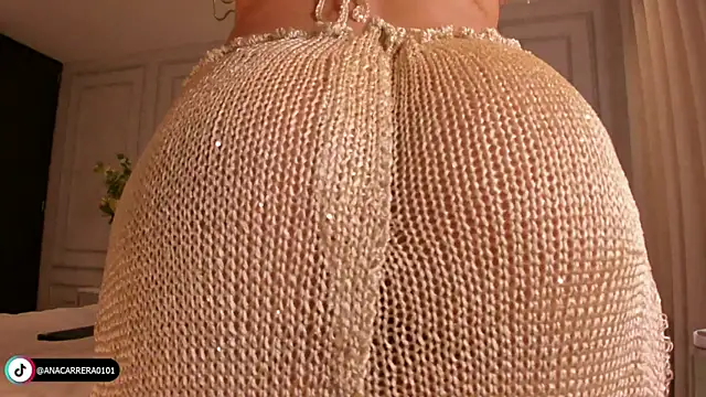 Snapshot of AnaCarrera chatting on 22, 11, 2025 AnaCarrera online show from 22, 11, 2025