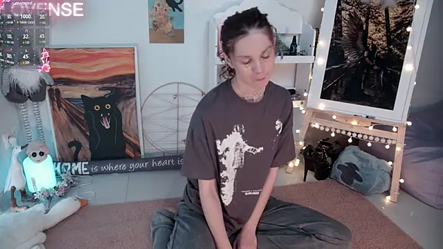 Snapshot of Careful_i_bite chatting on 1, 2, 2025 Careful i bite online show from 1, 2, 2025