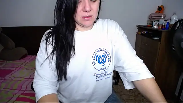 Snapshot of alexa_milsf chatting on 27, 11, 2025 alexa milsf online show from 27, 11, 2025