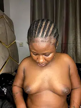 Snapshot of catty3232 chatting on 2, 12, 2025 catty3232 online show from 2, 12, 2025