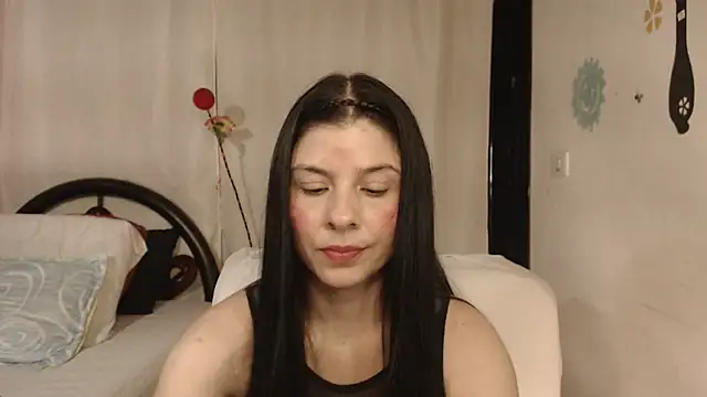 Estefani 32 online show from 26, 9, 2025