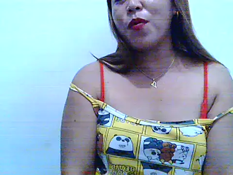 Snapshot of yummytitsxxx168 chatting on 4, 8, 2026 yummytitsxxx168 online show from 4, 8, 2026