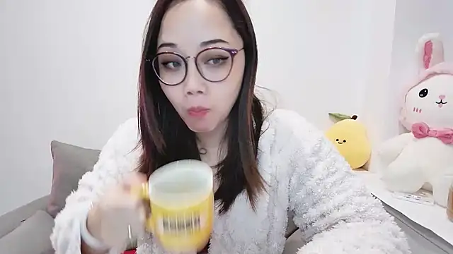 Snapshot of Giuliam chatting on 18, 2, 2025 Giuliam online show from 18, 2, 2025