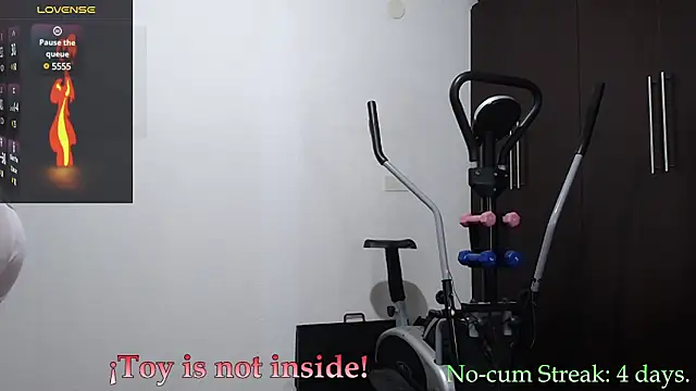 Snapshot of hxmisterh chatting on 28, 1, 2025 hxmisterh online show from 28, 1, 2025