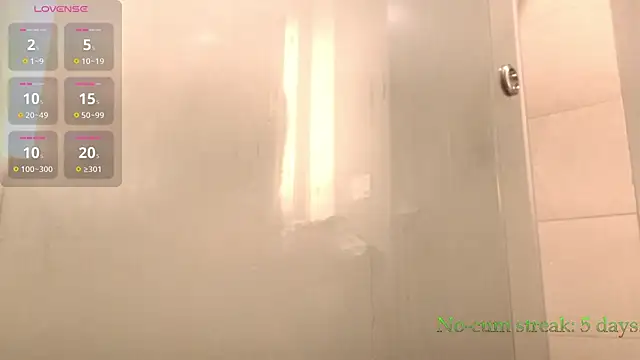 Snapshot of hxmisterh chatting on 4, 12, 2025 hxmisterh online show from 4, 12, 2025