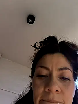 SamyJones9 online show from 3, 10, 2025