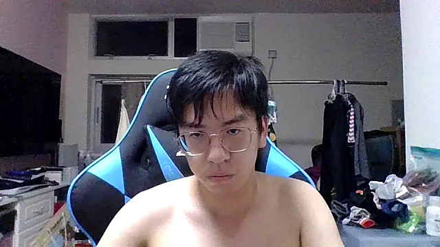 Snapshot of charlie_xdd chatting on 13, 3, 2025 charlie xdd online show from 13, 3, 2025