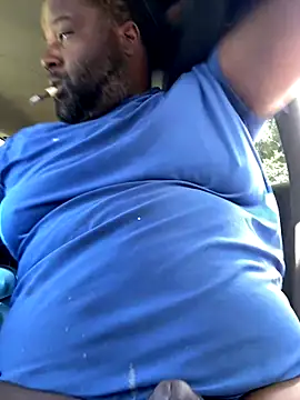 Snapshot of biggreen850 chatting on 8, 11, 2025 biggreen850 online show from 8, 11, 2025