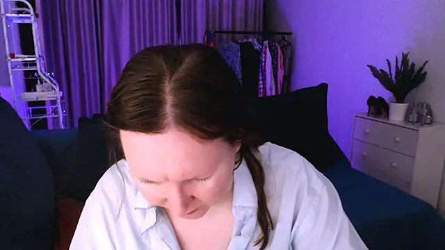 GoddessLara online show from 5, 2, 2025