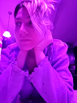 ScarletCallings420 online show from 6, 2, 2025