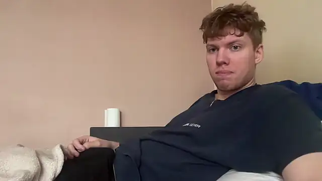 Snapshot of sexybooii6968 chatting on 12, 11, 2025 sexybooii6968 online show from 12, 11, 2025